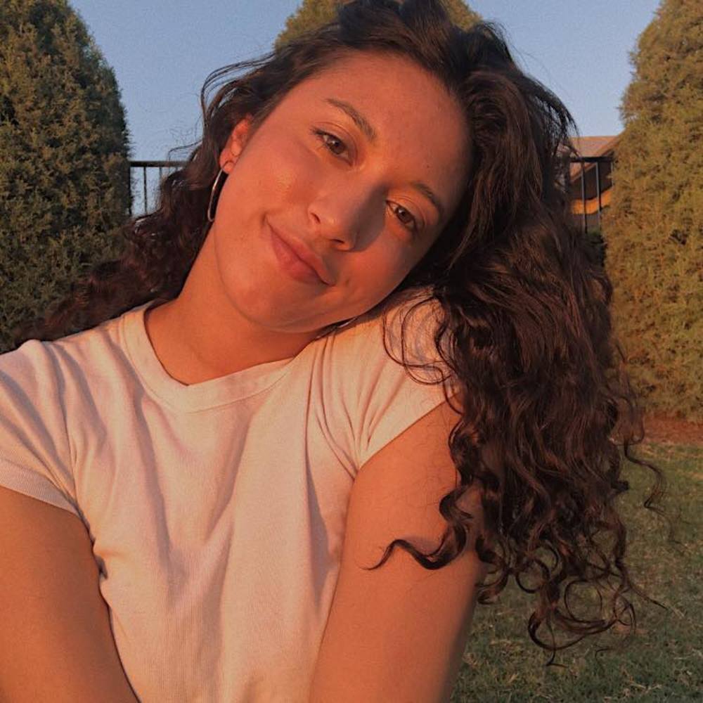 Meet your Posher, Ariana